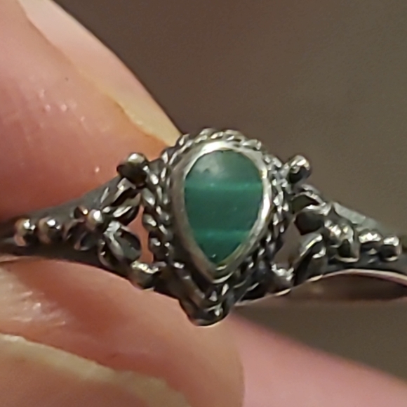 Vintage Sterling Silver Teardrop Malachite Ring Signed 925 Size 8 - Picture 3 of 14